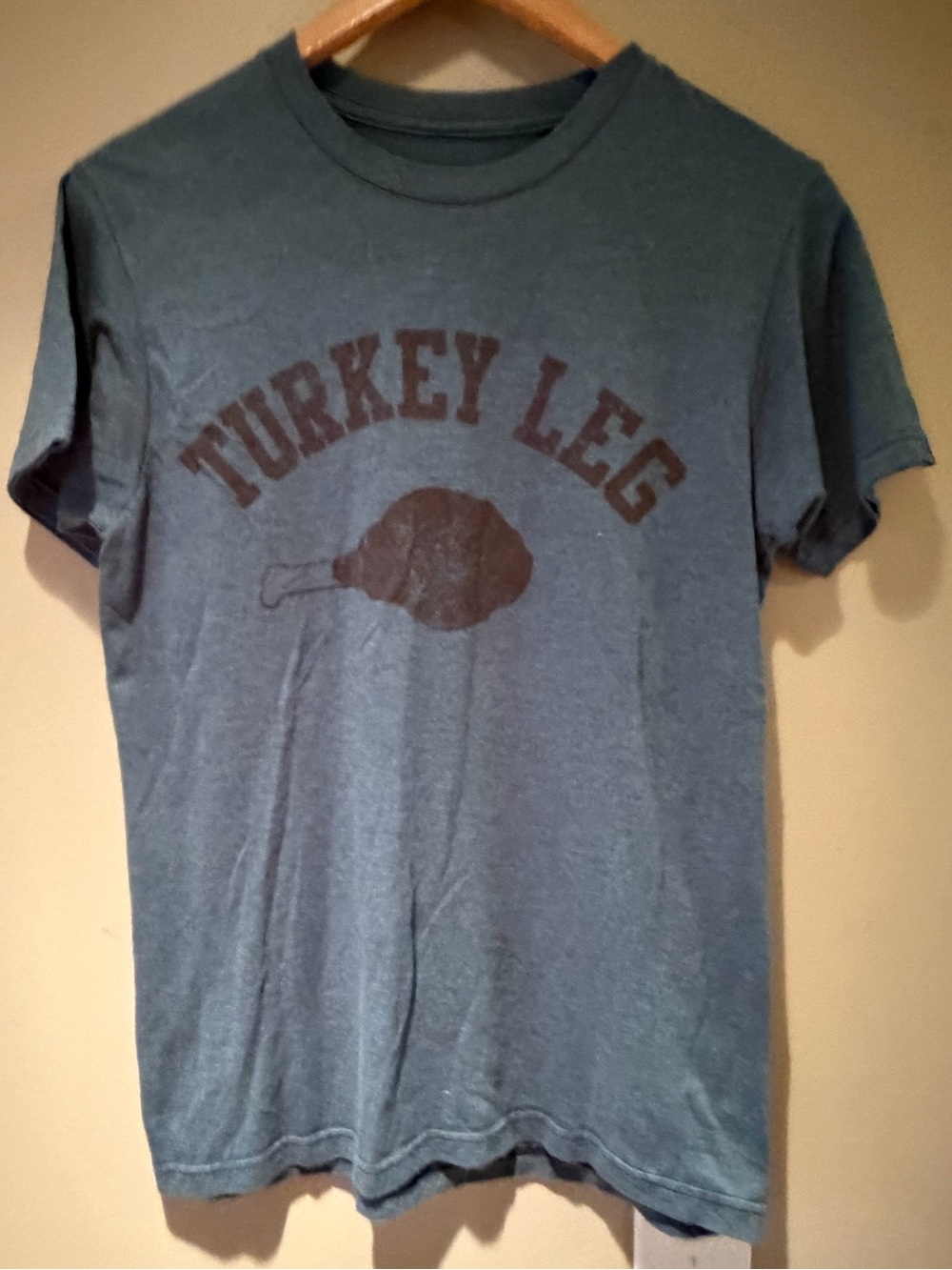 Disney Grey Blue Short Sleeve Turkey Leg Graphic Tee S